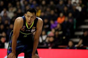 比分更新-2006年的今天：广东4-1击败八一 达成队史首次3连冠 易建联获FMVP