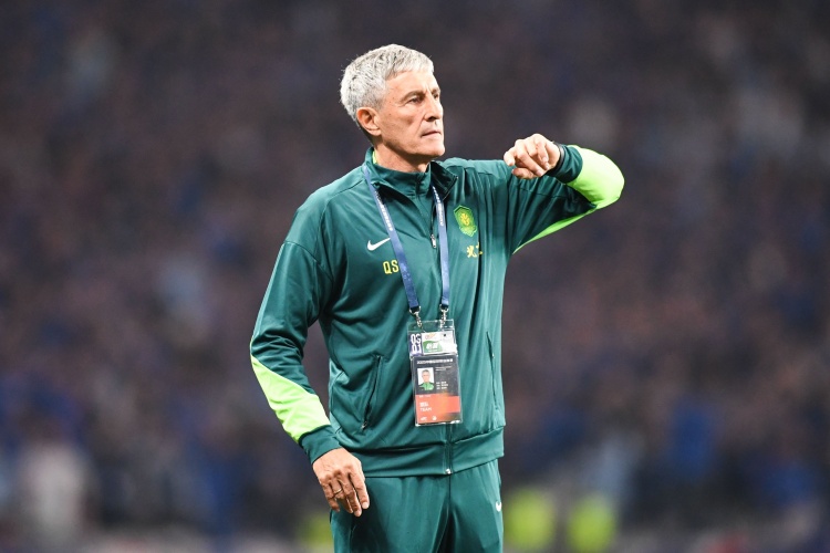 塞蒂恩：看今天表现该把我也换了；申花也输了我们要打好后面比赛