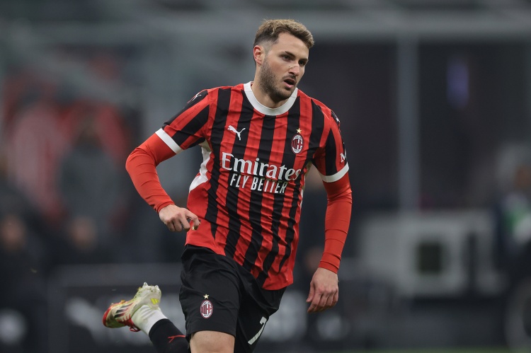 世界杯直播-记者：希门尼斯与多夫比克将分别留守米兰和罗马，无互换计划