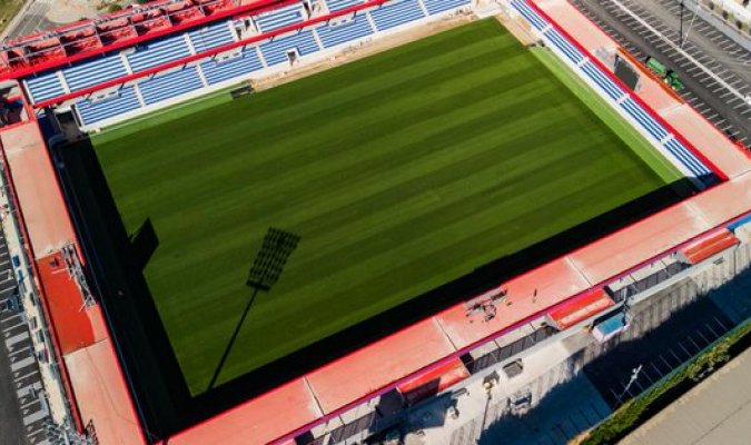 足球竞猜-球场容量仅6000人！阿斯：仅部分巴萨球迷可申请购买对瓦伦的门票