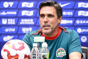 全程赛事-足球报：河南队足协杯晋级+中超大胜双线飘红，获保级有利位置